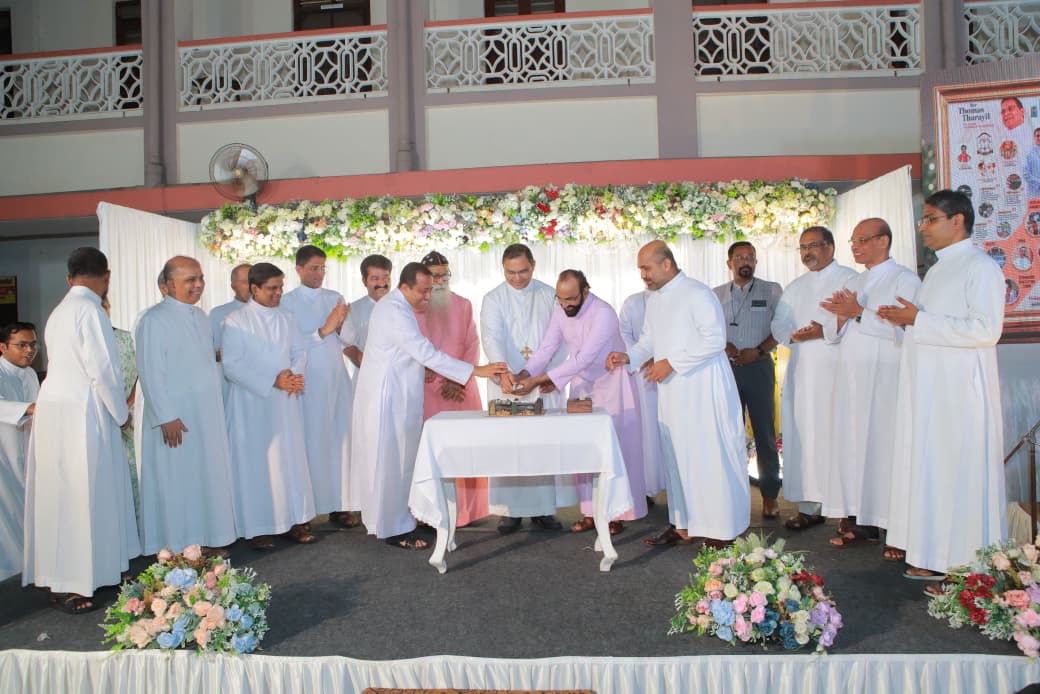 ദുക്റാനദിനാഘോഷവും അഭിവന്ദ്യ തോമസ് തറയിൽ പിതാവിൻ്റെ നാമഹേതുക തിരുനാളും